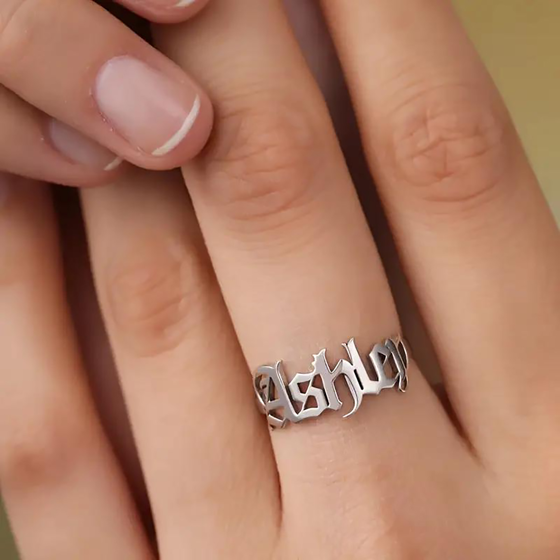 Custom Gold Ring Women Gothic  - đánh giá và giá Wedding Zone
